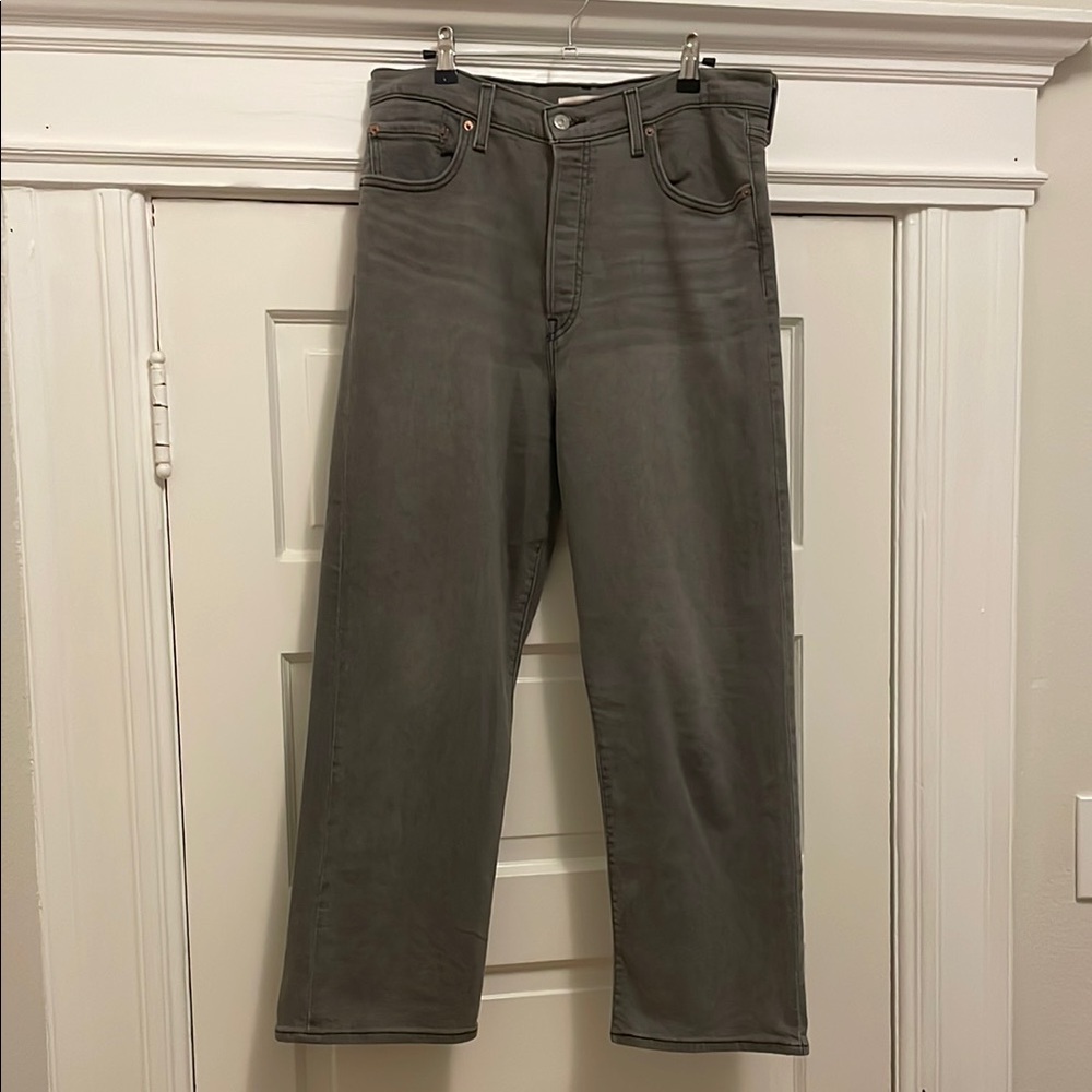 Levi's Soft Black Relaxed Fit Jeans High-Rise